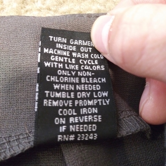 🔴5/$25 Grey Mini Skirt - New York & Co, 8 - Picture 3 of 3